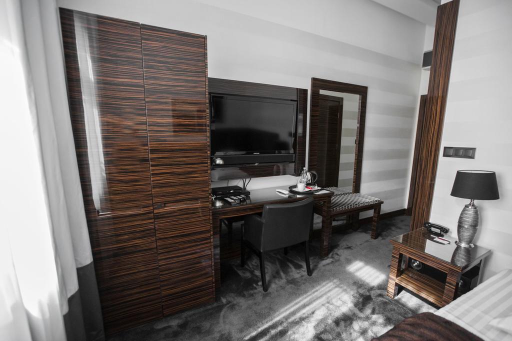 Hotel Europa Kalisz  Luaran gambar