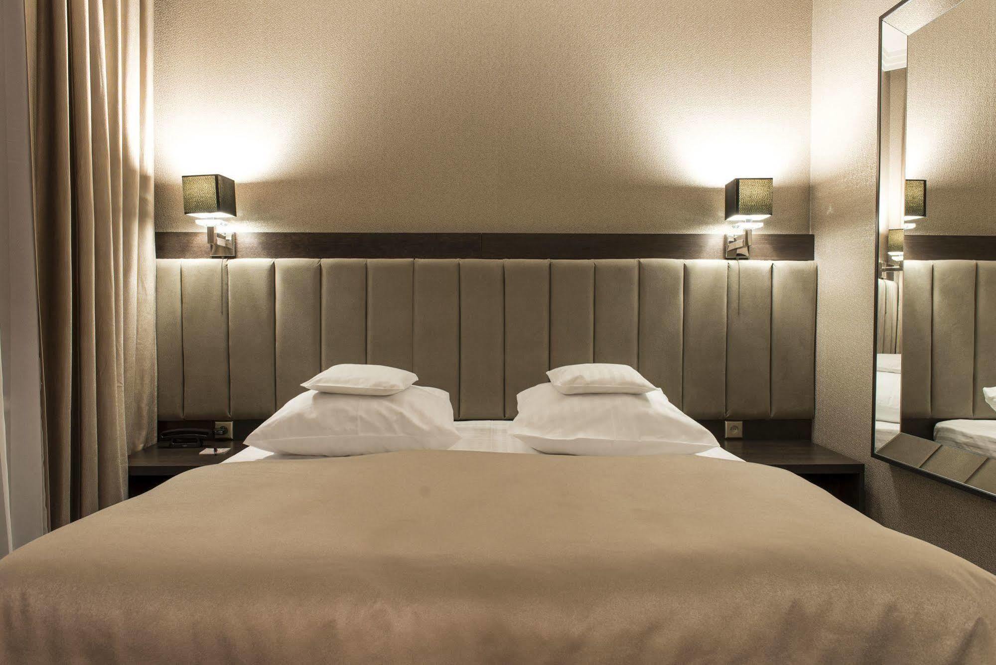 Hotel Europa Kalisz  Luaran gambar