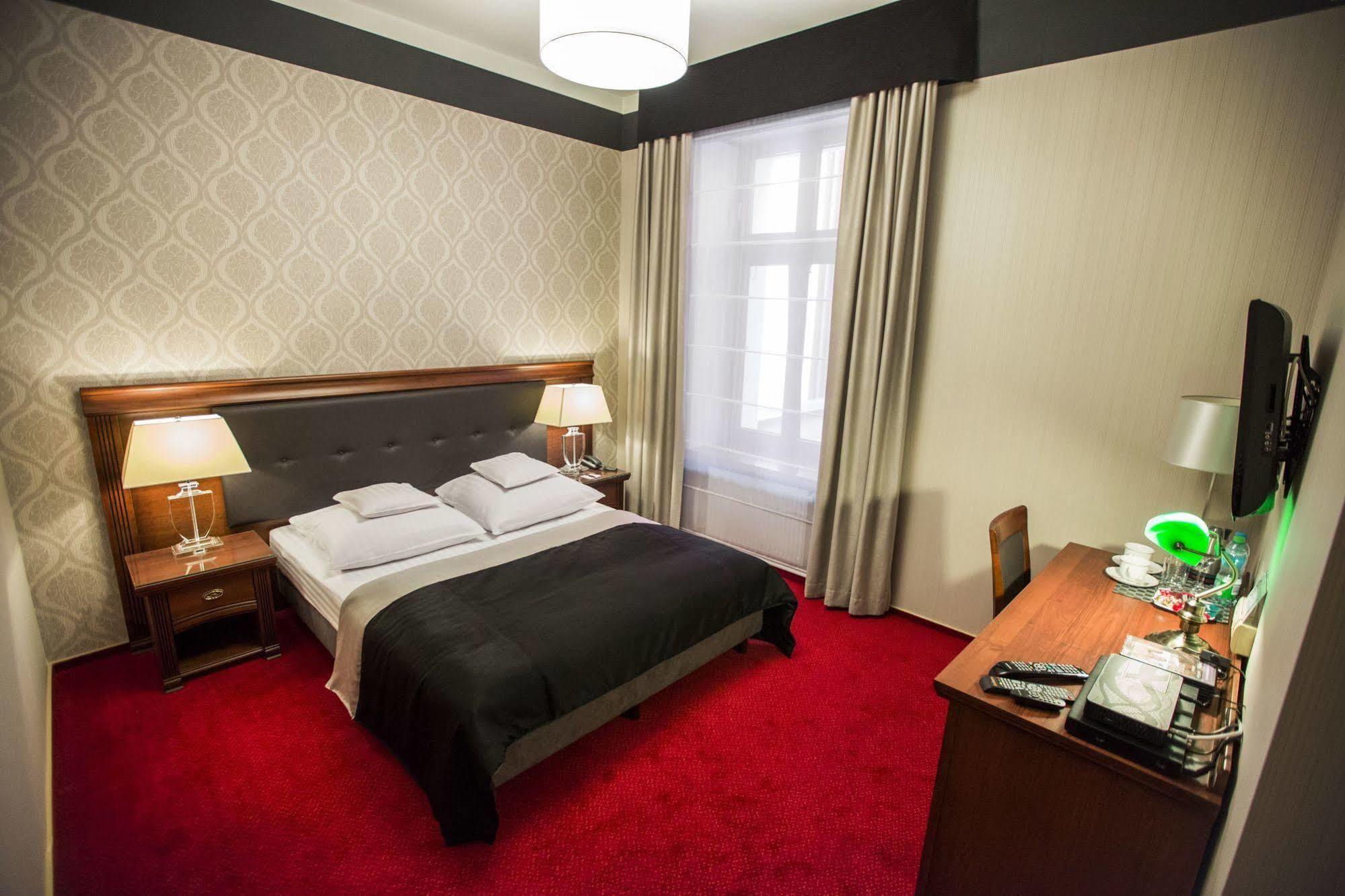 Hotel Europa Kalisz  Luaran gambar