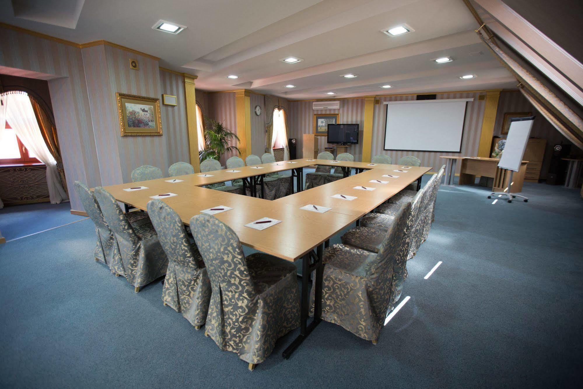 Hotel Europa Kalisz  Luaran gambar